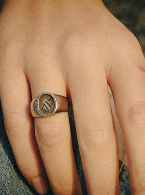 Anillo Rootzy